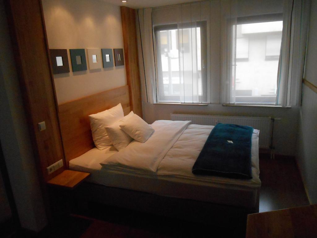 Warum Ins Hotel Neckarsulm Camera foto